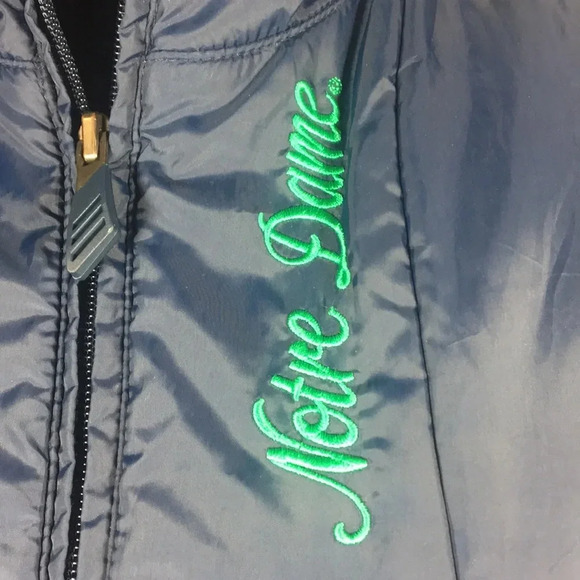 Adidas‎ x Notre Dame Official Puffer Vest - Picture 2 of 8